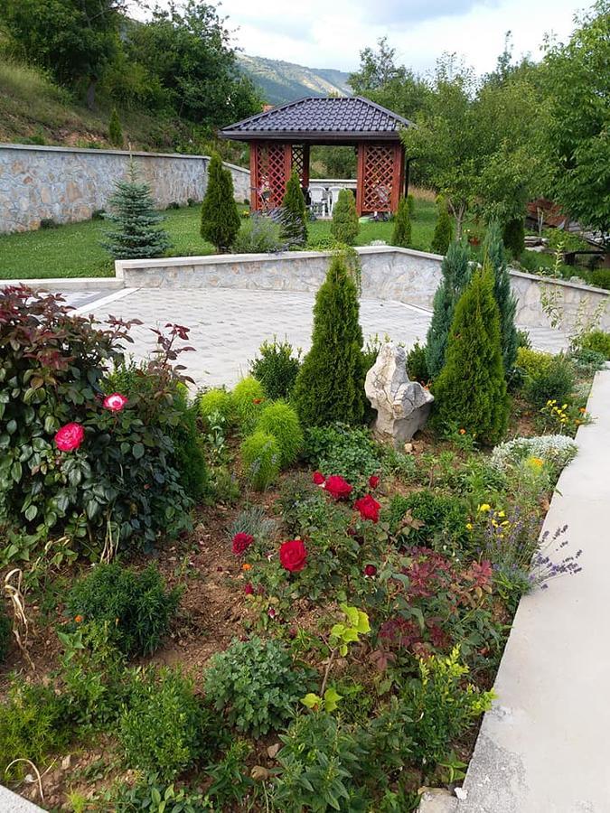 Kuca Za Odmor Sarcevic Prozor Exterior foto
