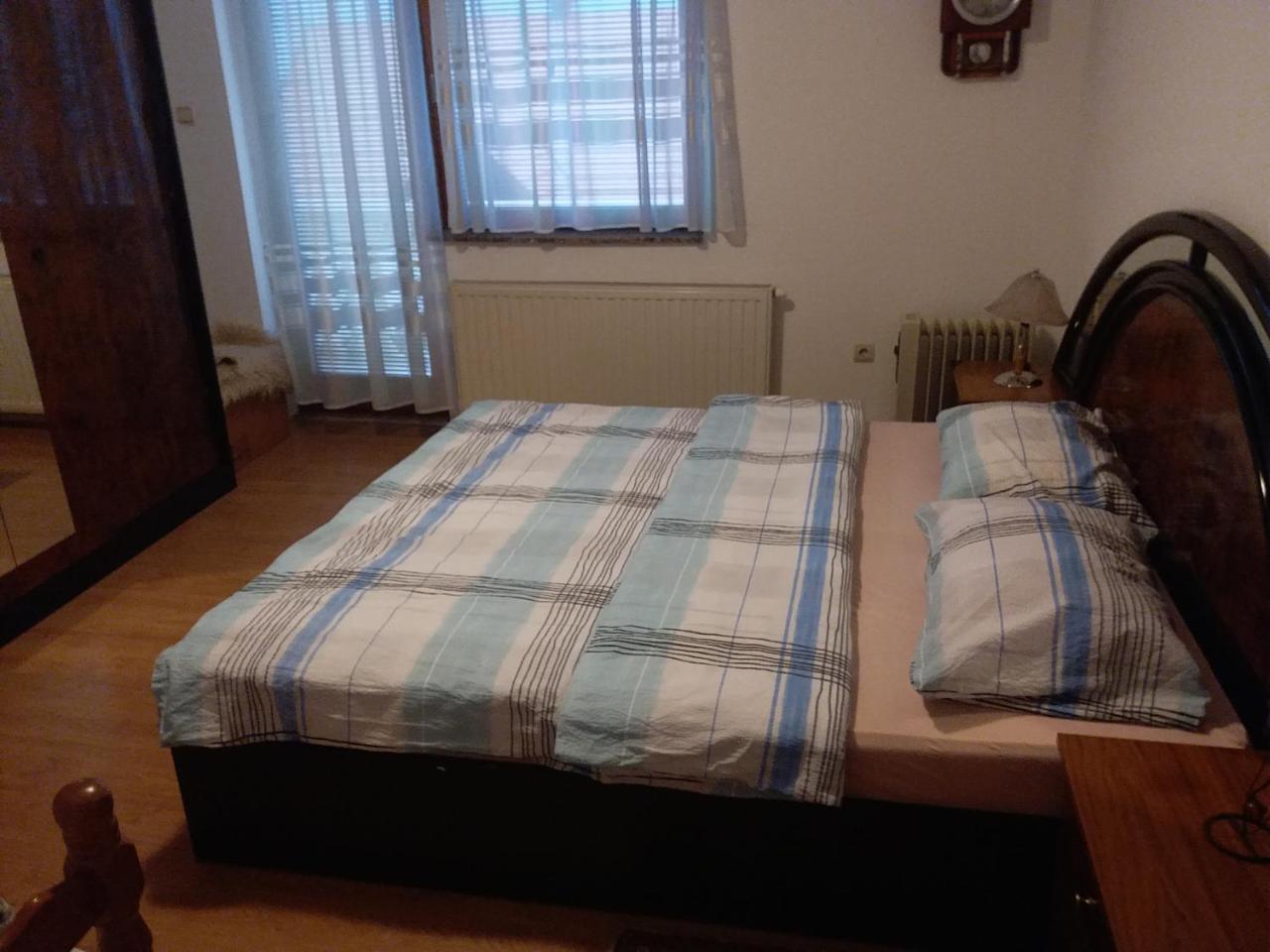 Kuca Za Odmor Sarcevic Prozor Exterior foto