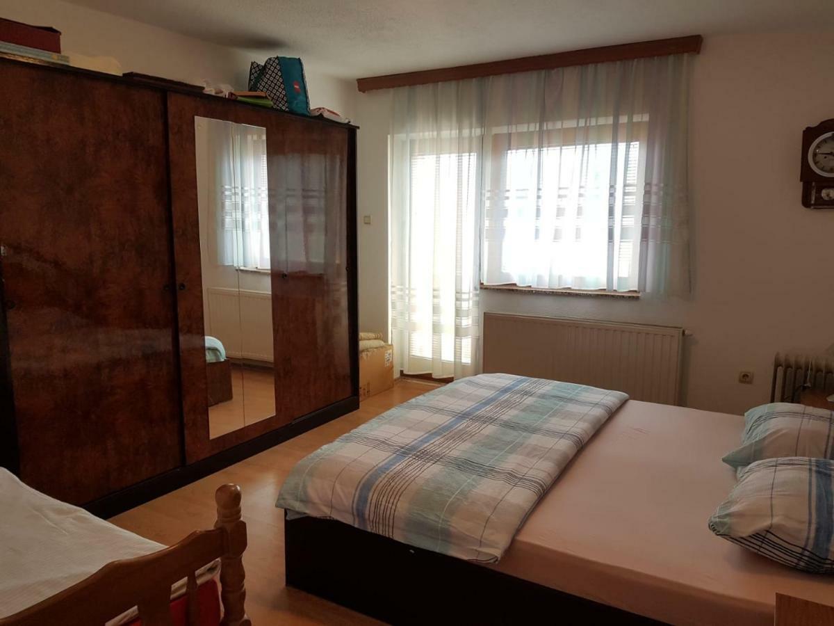 Kuca Za Odmor Sarcevic Prozor Exterior foto